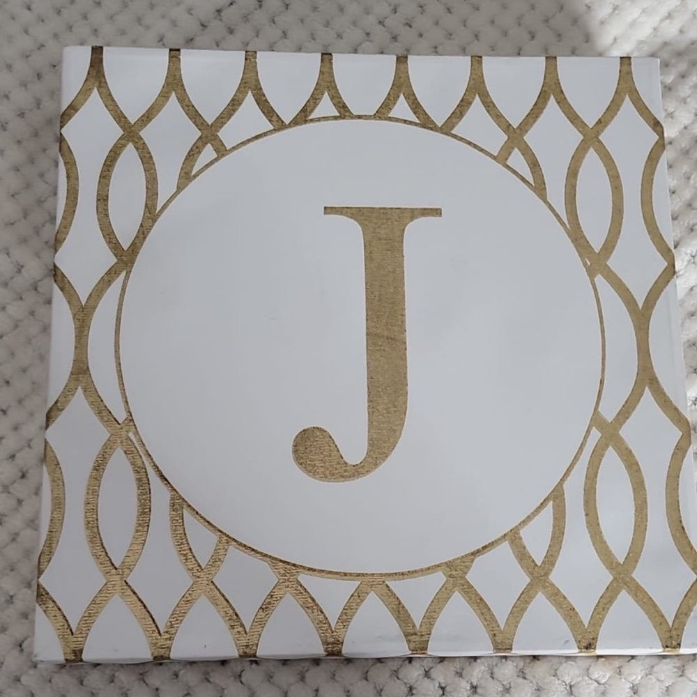 letter J